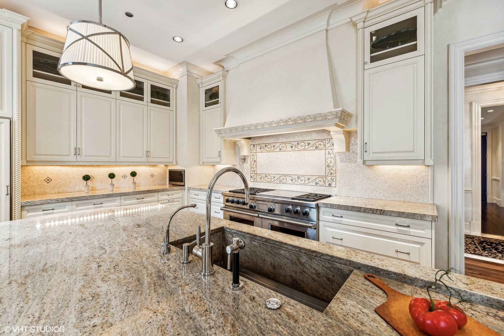 65 East Goethe Street, Unit 4N Chicago, IL 60610 - Photo 17 of 57