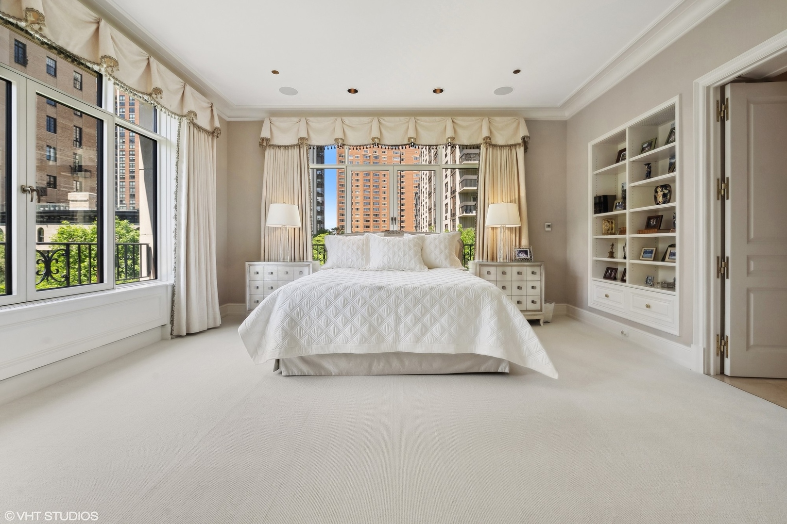 65 East Goethe Street, Unit 4N Chicago, IL 60610 - Photo 42 of 57