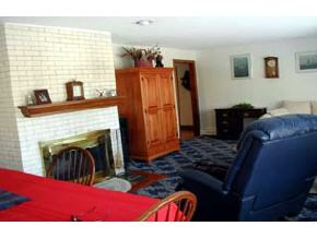 24 Putney Road Bow, NH 03304 - Photo 3 of 5