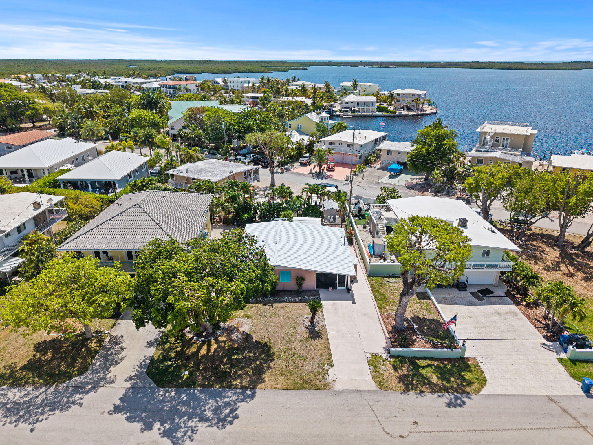 412 3rd Street Key Largo, FL 33037 - Photo 35 of 41 a view of a city