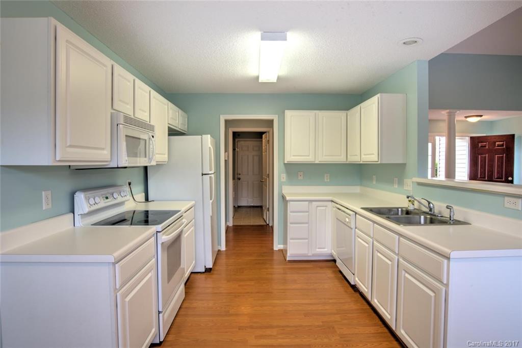 313 Running Briar Road Fletcher, NC 28732 - Photo 6 of 24 Gallery Image 6