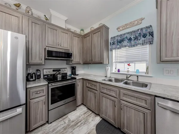 $359,500 | 106 Island Point Road, North Port, FL 34287