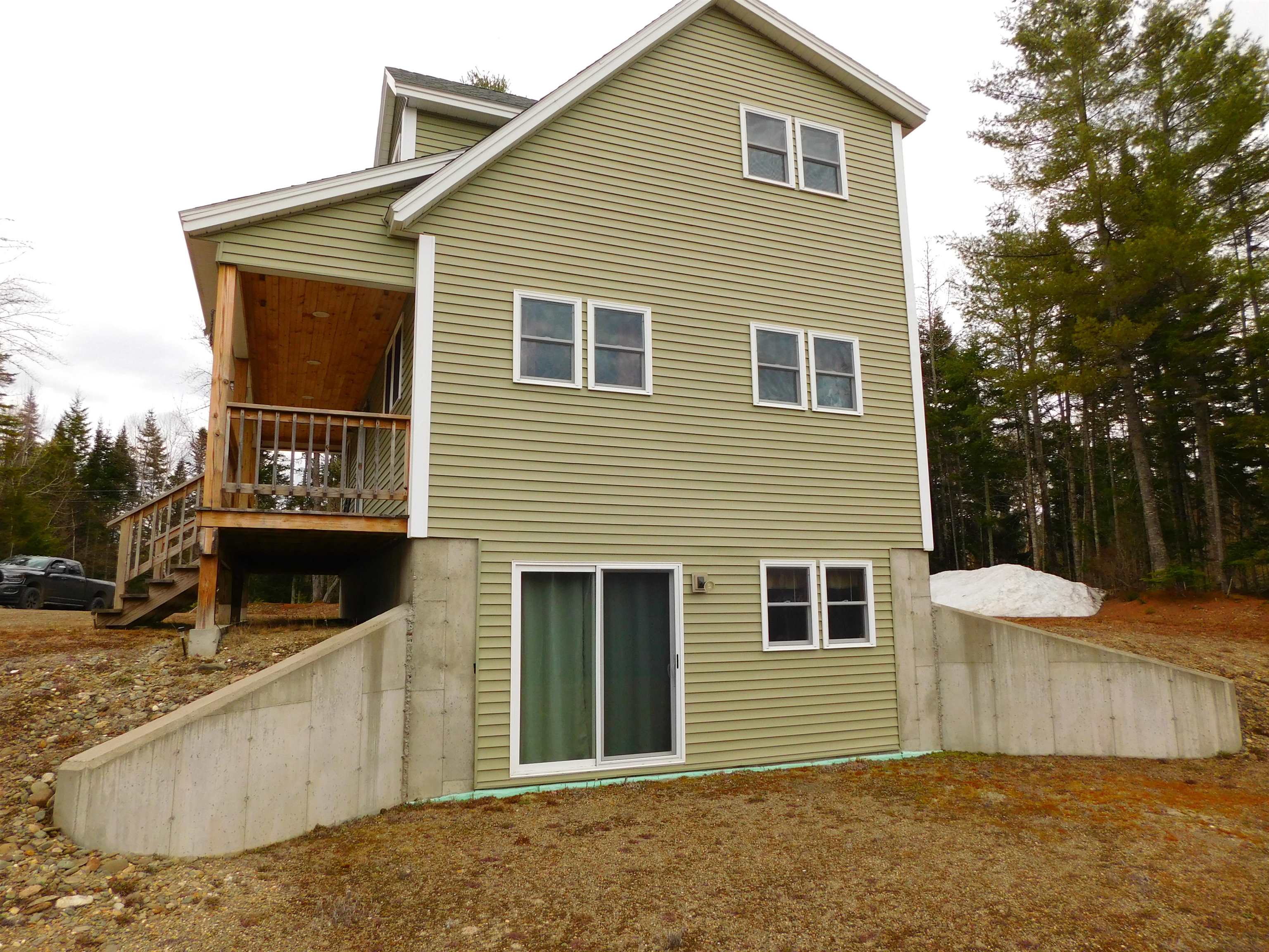 63 Stump Road Errol, NH 03579 - Photo 4 of 49
