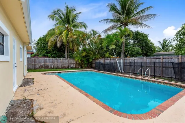 $3,850 | 842 Southwest 68th Avenue, North Lauderdale, FL 33068