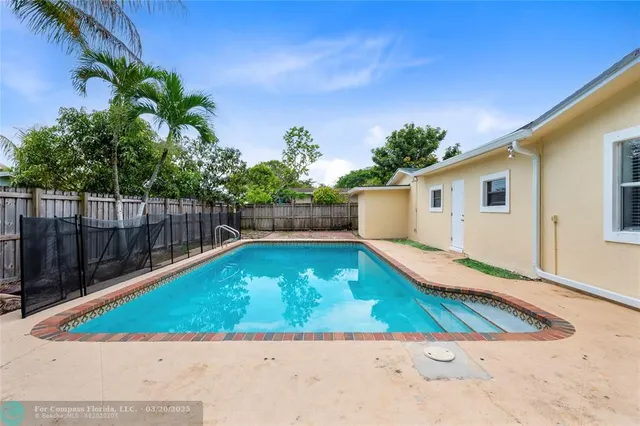 $3,850 | 842 Southwest 68th Avenue, North Lauderdale, FL 33068