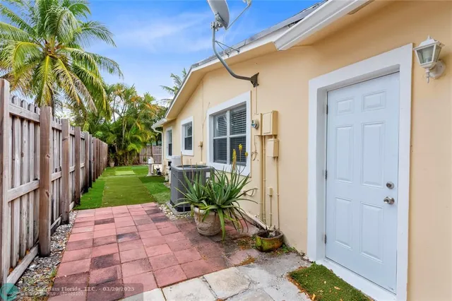 $3,850 | 842 Southwest 68th Avenue, North Lauderdale, FL 33068