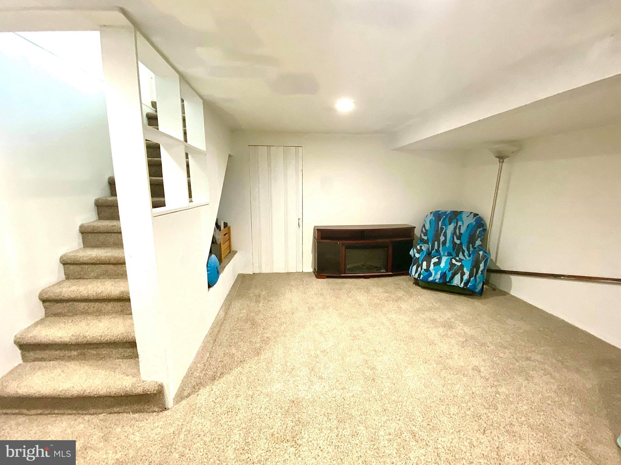 4463 Fenor Road Baltimore, MD 21227 - Photo 14 of 14