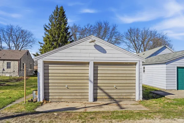 $162,900 | 507 West 12th Street, Sterling, IL 61081