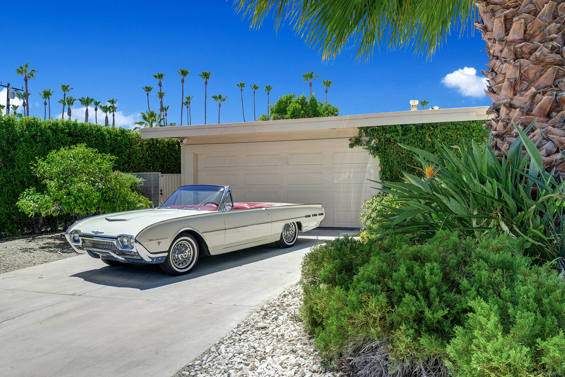 1333 East Deepwell Road Palm Springs, CA 92264 - Photo 41 of 44 a car parked in front of a house