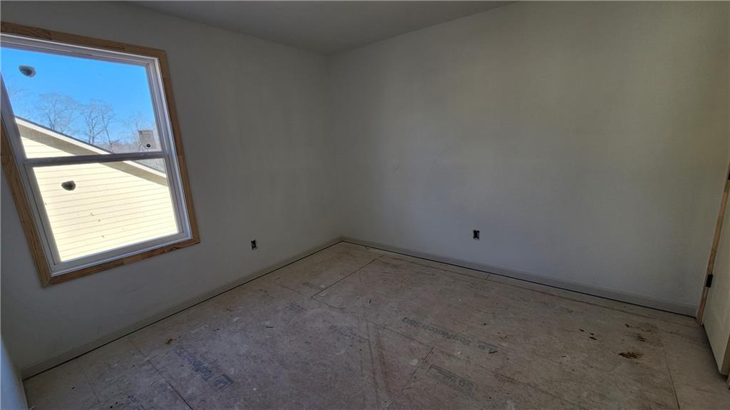 85 Silverleaf Trail Bethlehem, GA 30620 - Photo 14 of 36 a view of a room that has a window