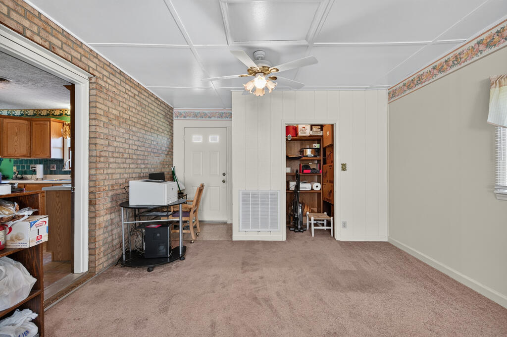192 Whispering Pines Road Max Meadows, VA 24360 - Photo 33 of 88 Gallery Image 33