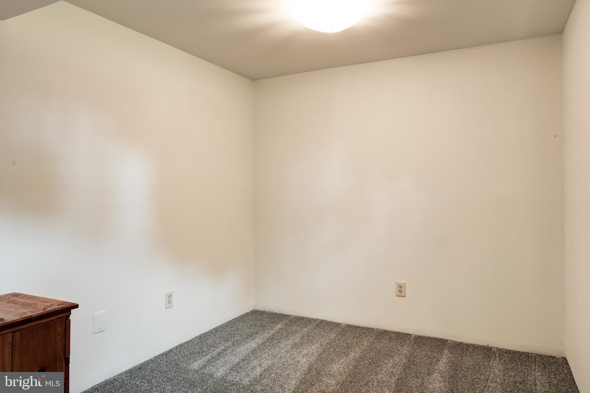 1543 Governor Bridge Road Davidsonville, MD 21035 - Photo 26 of 42 Large closet area, office, you decide!