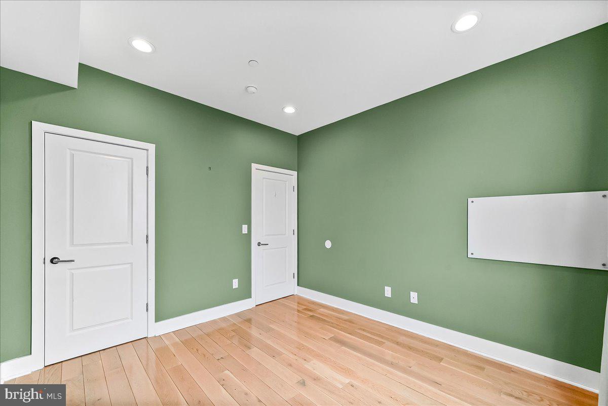 2615 East Letterly Street Philadelphia, PA 19125 - Photo 18 of 36 a view of empty room