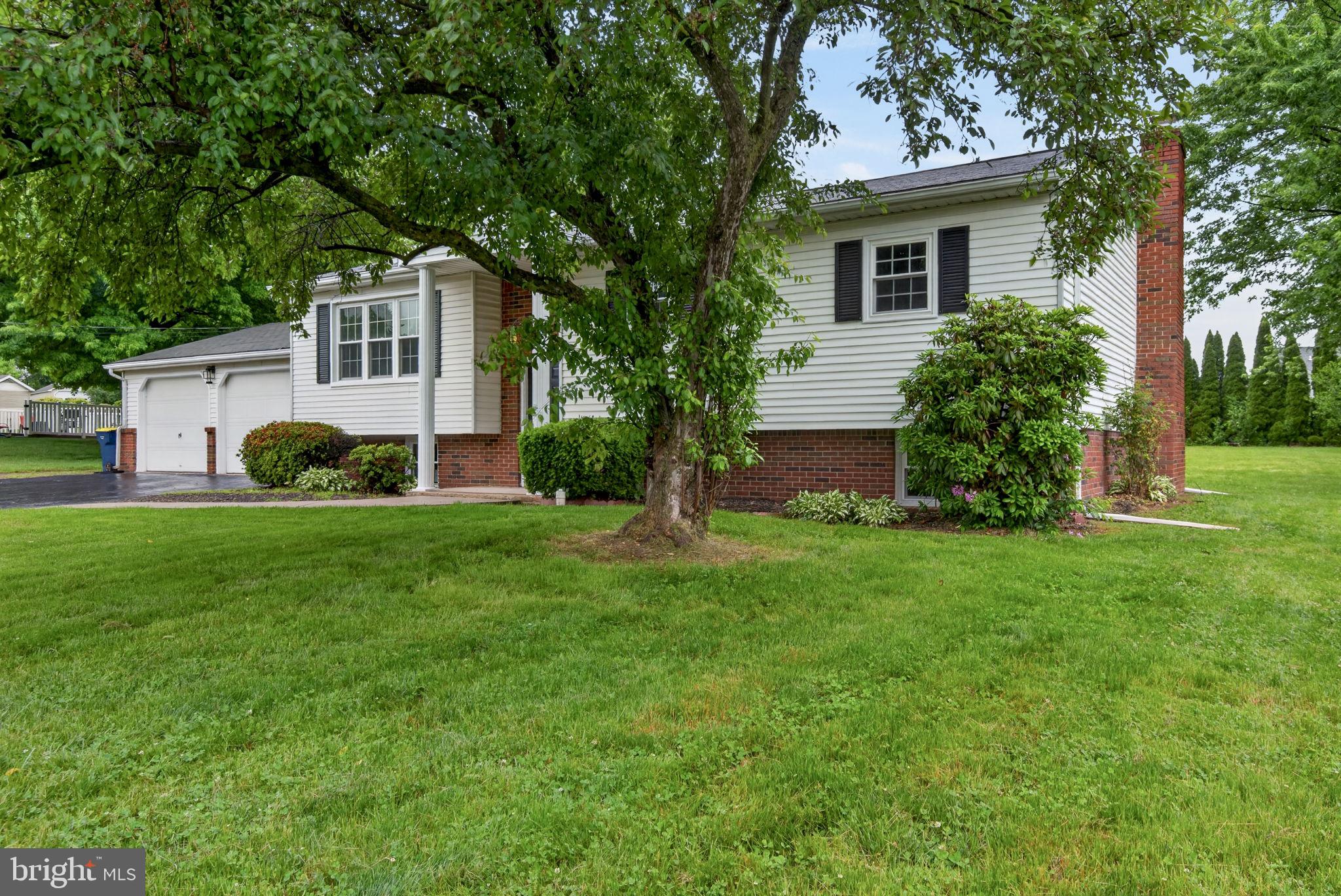 1770 Oberlin Road Middletown, PA 17057 - Photo 3 of 37