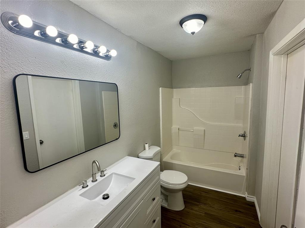 708 Grayson Street Nocona, TX 76255 - Photo 4 of 11