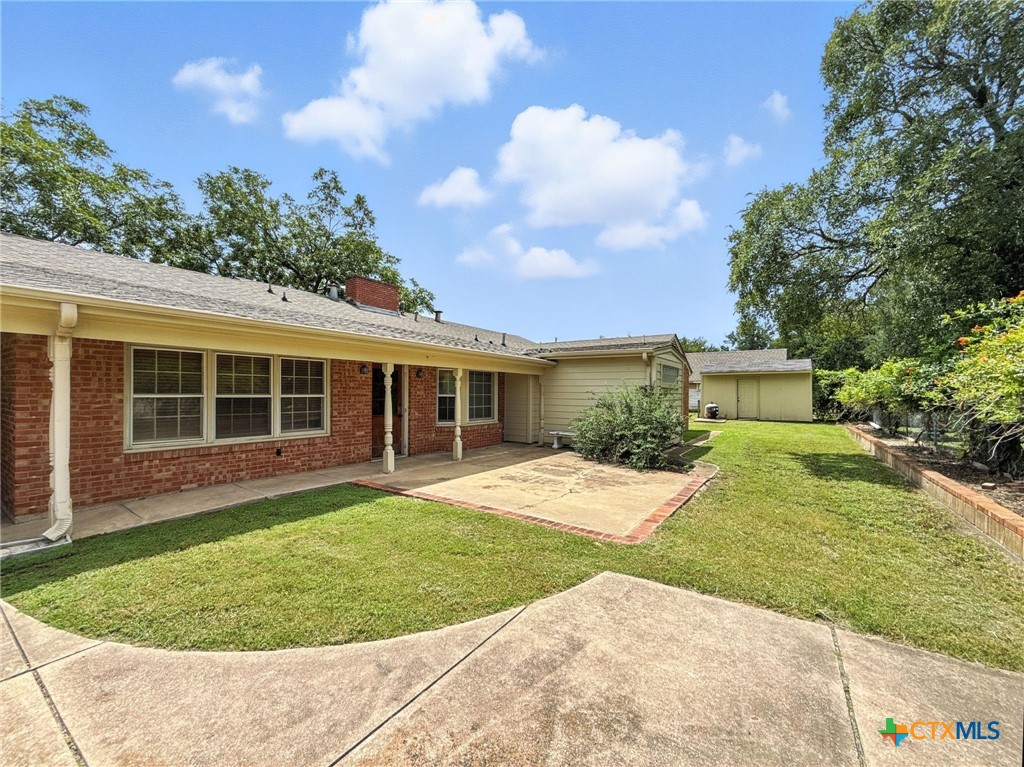 700 Park Street Gatesville, TX 76528 - Photo 5 of 35