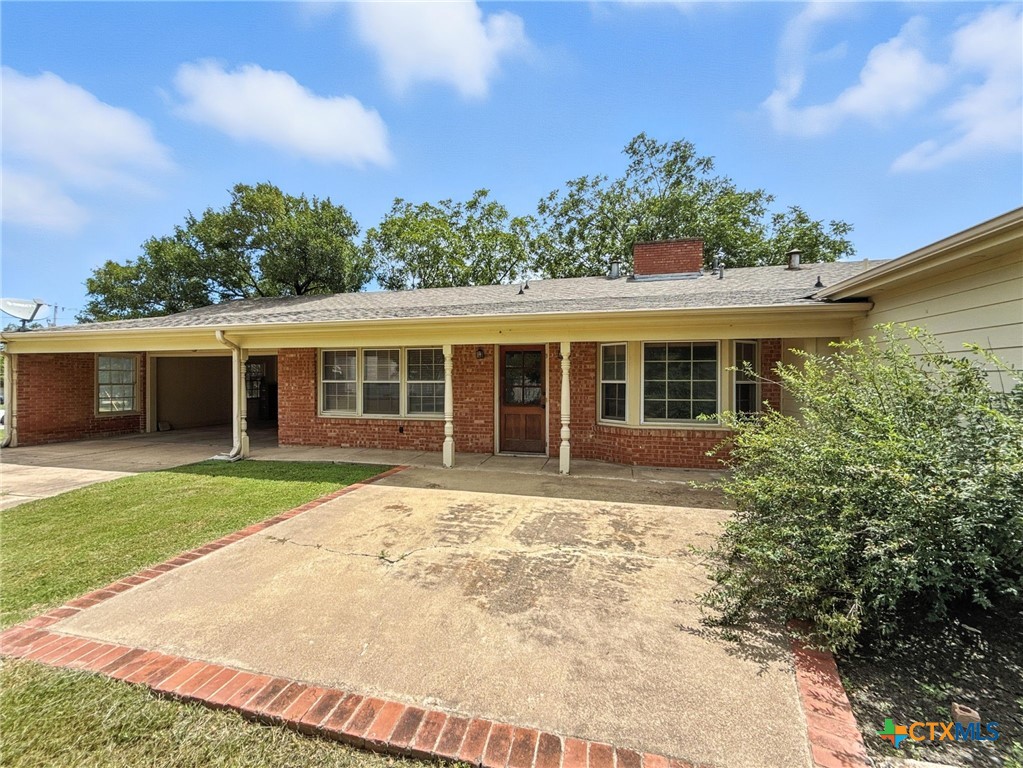 700 Park Street Gatesville, TX 76528 - Photo 8 of 35