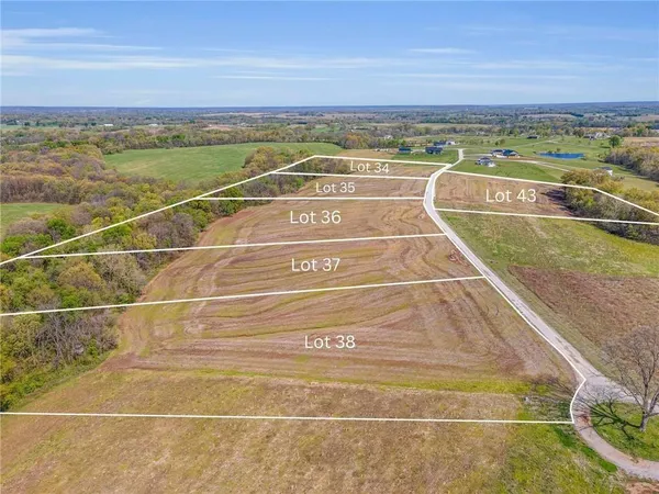 $65,000 | Lot 38 Airfield Lane, Richmond, MO 64085