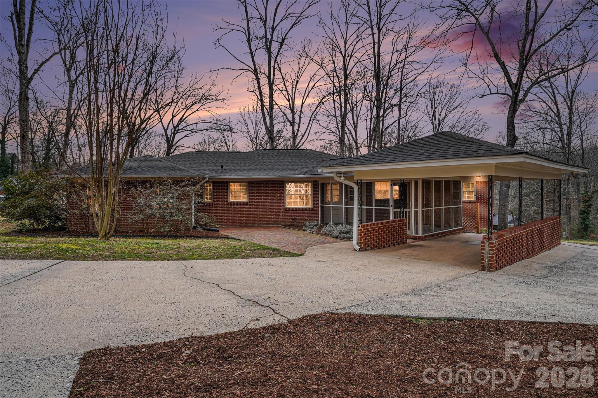 811 Parkwood Road Shelby, NC 28150 - Photo 3 of 39