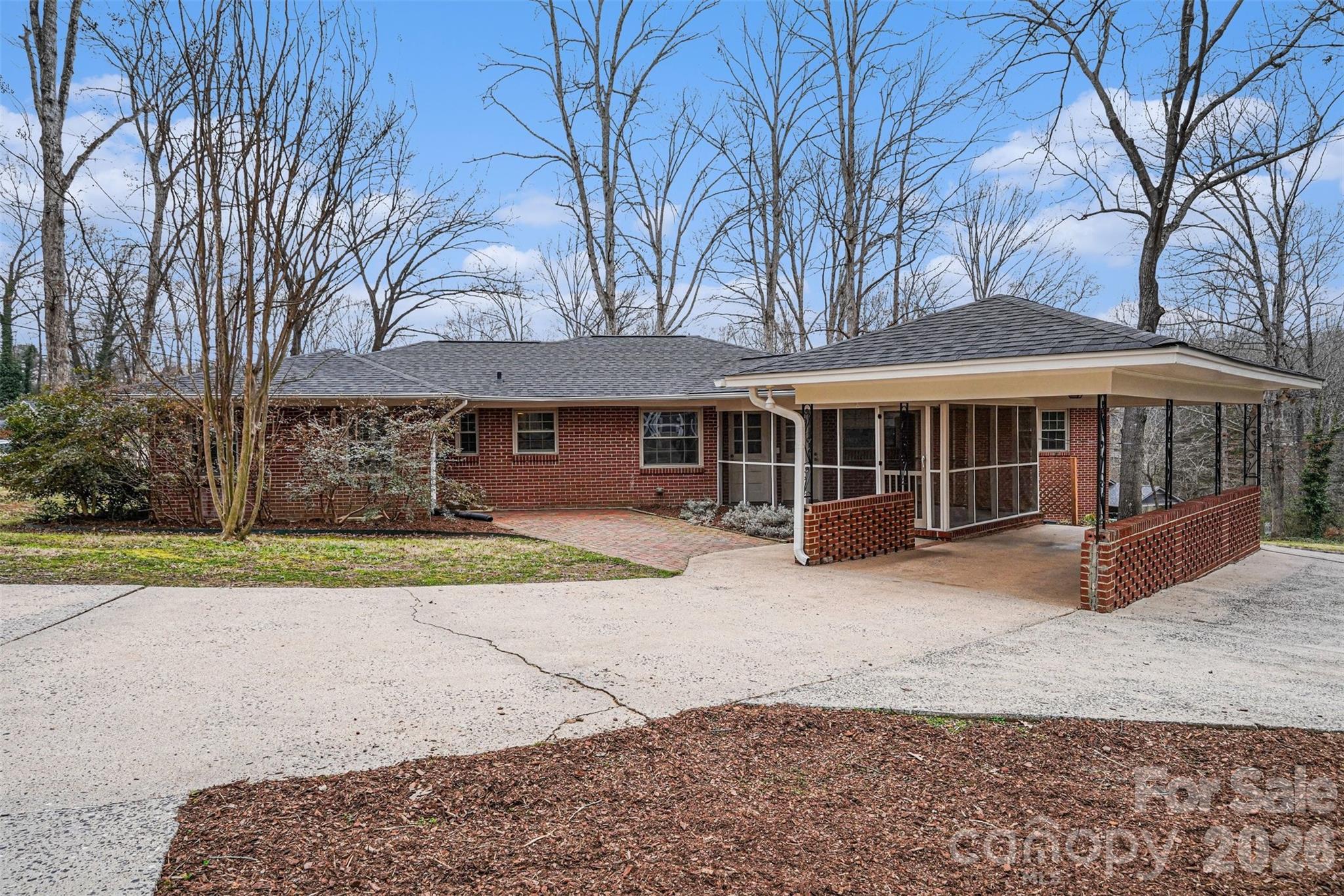 811 Parkwood Road Shelby, NC 28150 - Photo 4 of 39