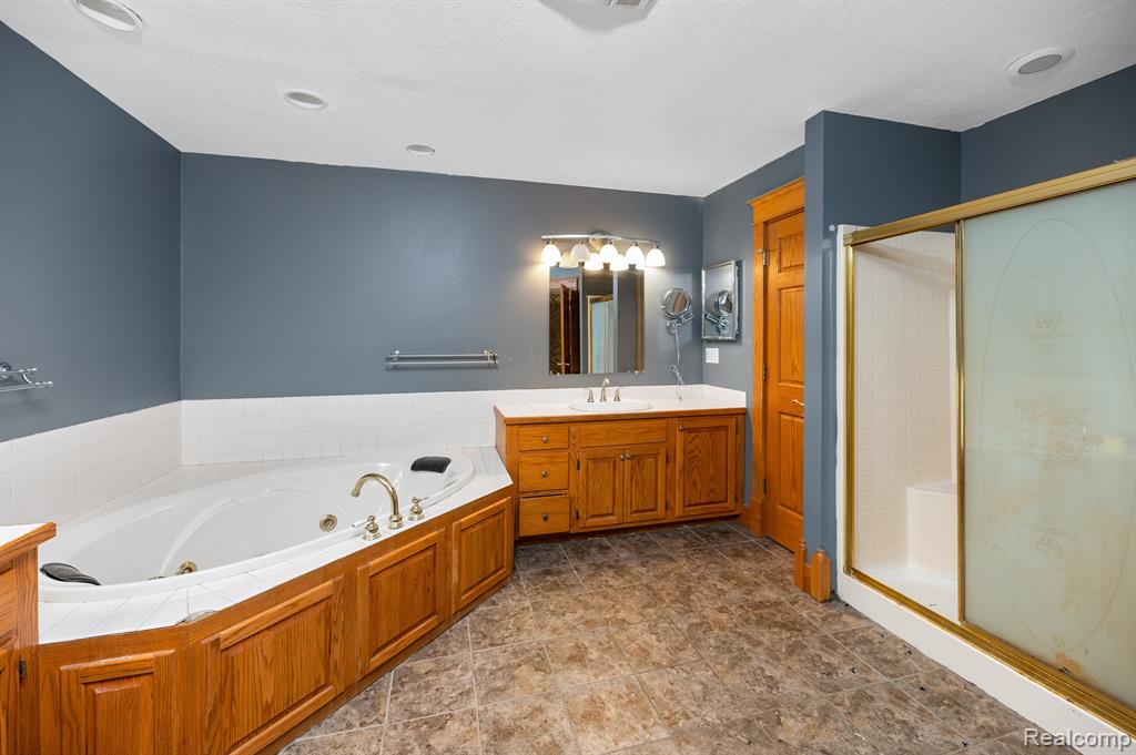 15170 Frontier Road Camden, MI 49232 - Photo 22 of 92
