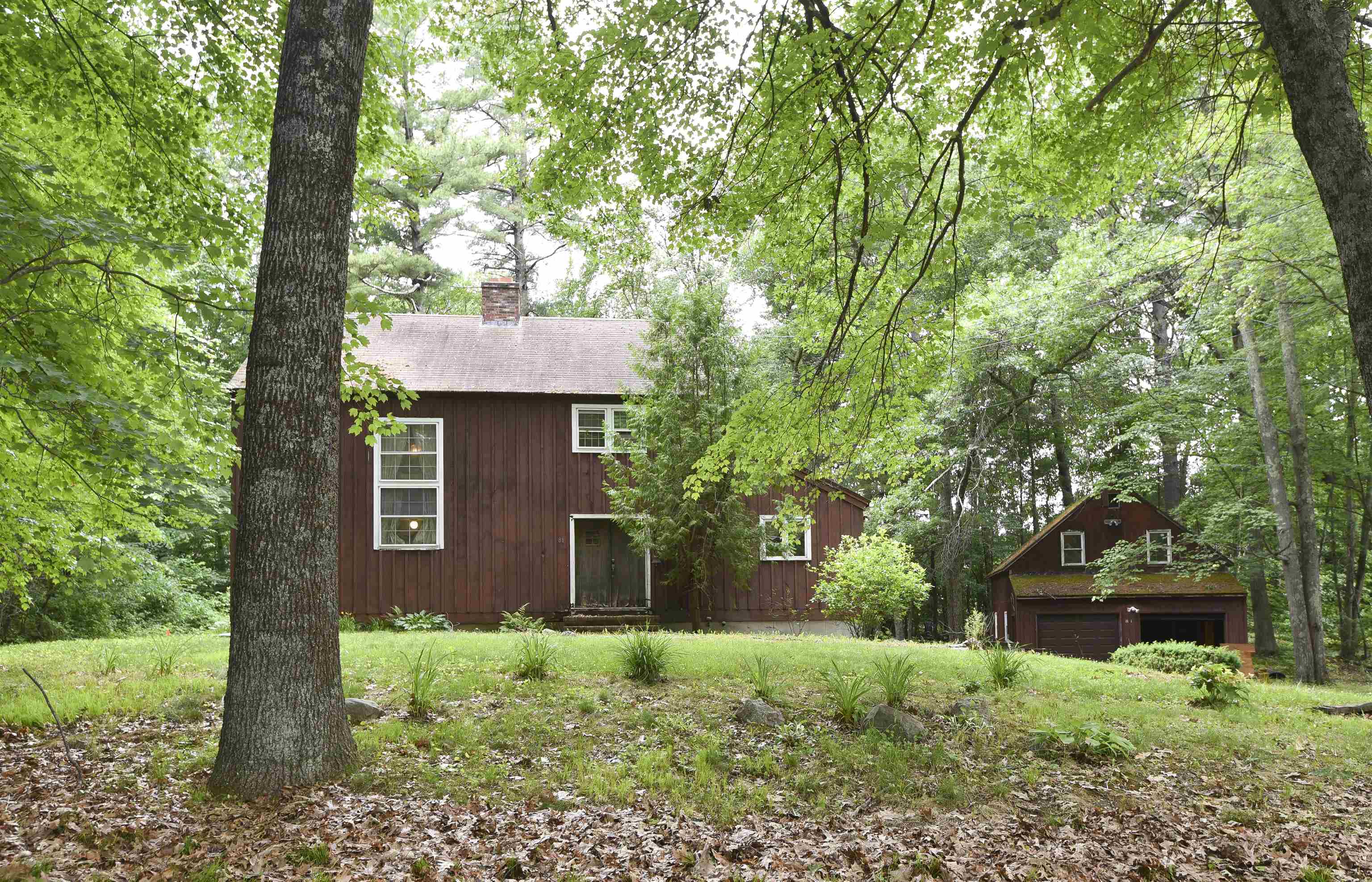 81 Shannon Road Salem, NH 03079 - Photo 1 of 36