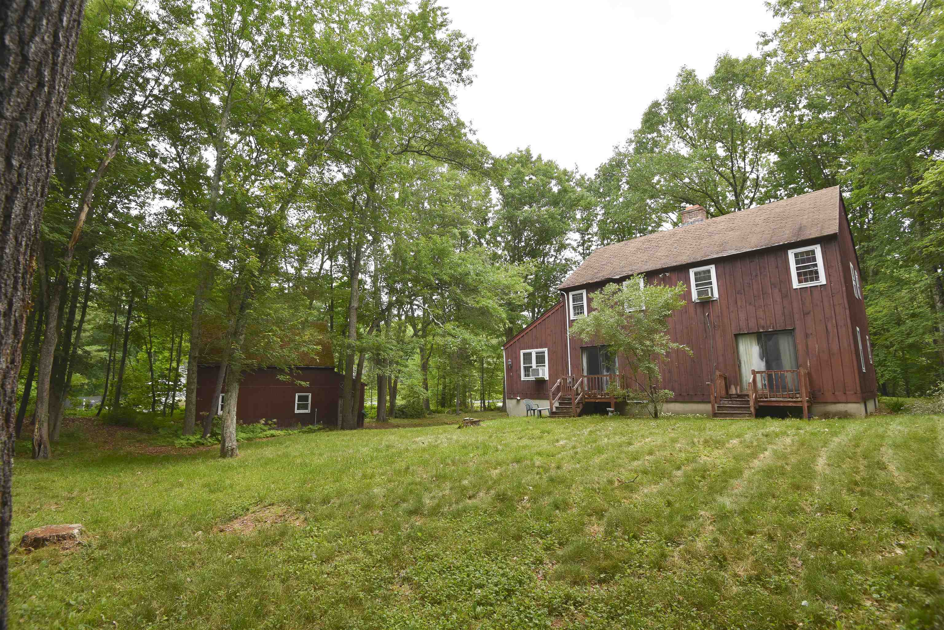 81 Shannon Road Salem, NH 03079 - Photo 7 of 36
