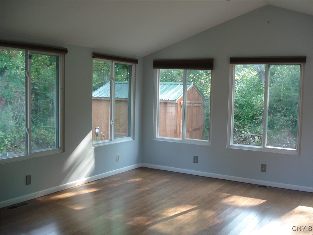 3993 Oran Delphi Road Manlius, NY 13104 - Photo 5 of 22 custom window blinds