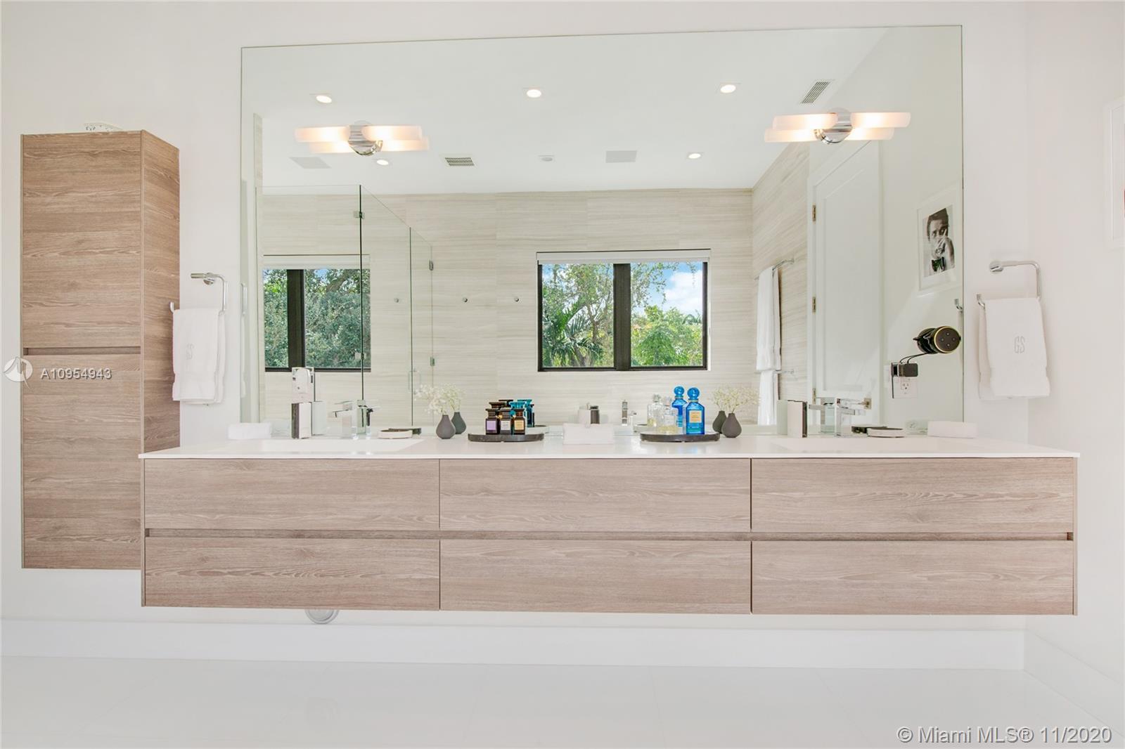 5980 Southwest 80th Street South Miami, FL 33143 - Photo 35 of 37