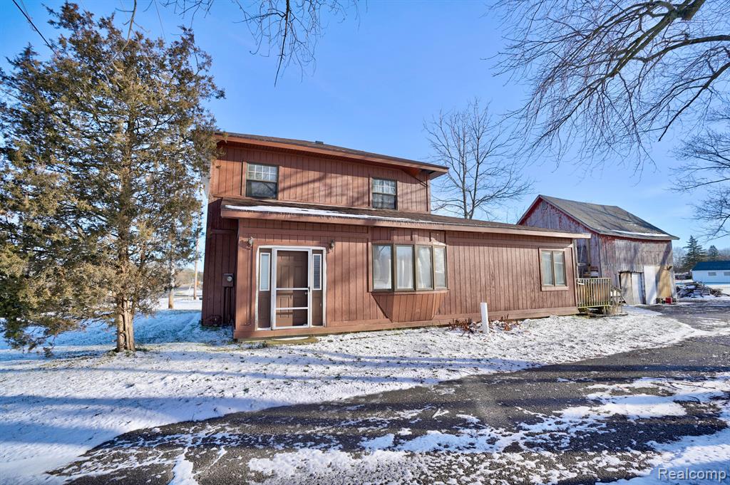 5396 East Atherton Road Burton, MI 48519 - Photo 1 of 59