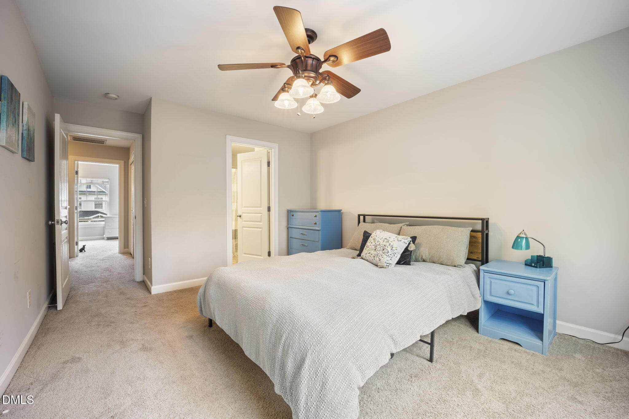 8823 Orchard Grove Way Raleigh, NC 27612 - Photo 18 of 35 14-web-or-mls-484A3911