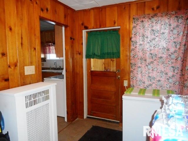402 Center Street Delmar, IA 52037 - Photo 2 of 23 Gallery Image 2