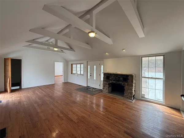 $1,500 | 14 Arbutus Trail, Wurtsboro, NY 12790