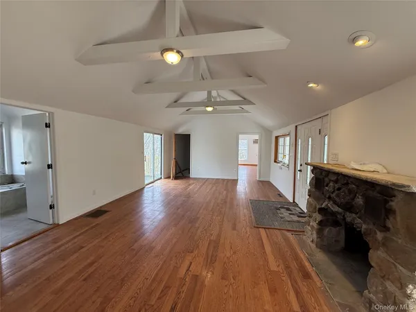 $1,500 | 14 Arbutus Trail, Wurtsboro, NY 12790