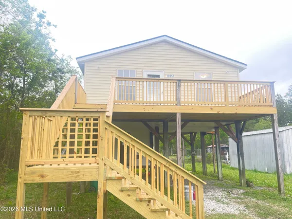 $1,150 | 10055 Peachtree Drive, Bay St. Louis, MS 39520