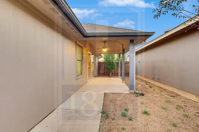 $1,399 | 4622 Credo Lane, Unit 167, Austin, TX 78725