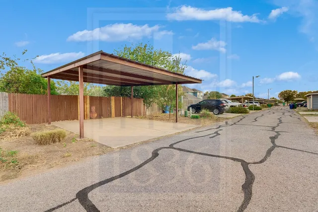 $1,399 | 4622 Credo Lane, Unit 167, Austin, TX 78725