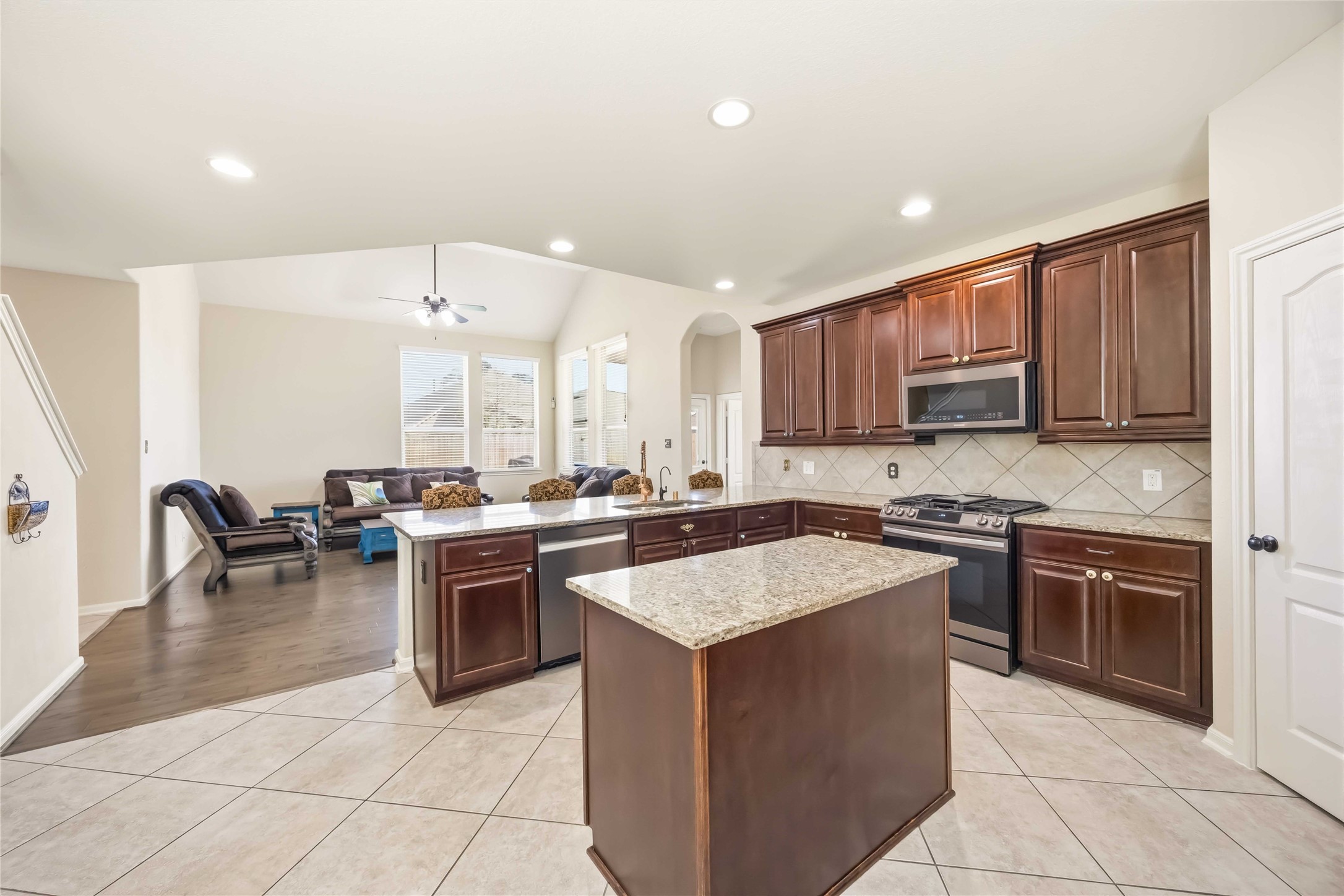 17206 Upper Ridge Lane Humble, TX 77346 - Photo 10 of 33 Kitchen (Alternate View) - Flows seamlessly to living area.