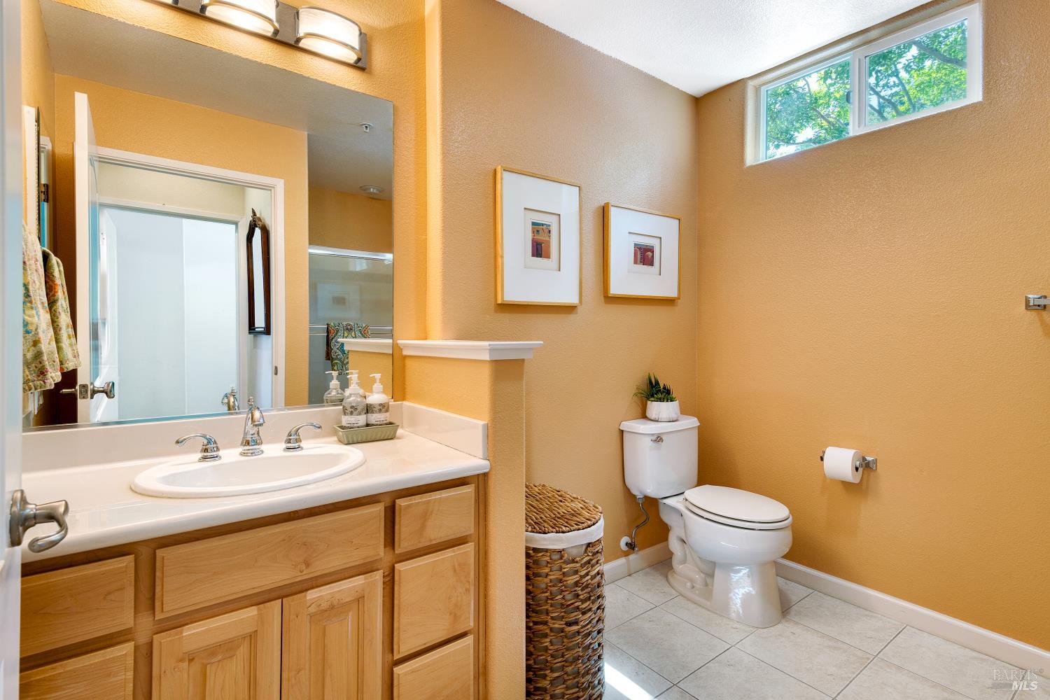 100 North Avenue, Unit 120 San Rafael, CA 94903 - Photo 19 of 27