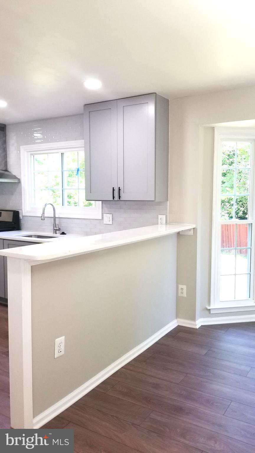 902 Spring Knoll Drive Herndon, VA 20170 - Photo 14 of 43