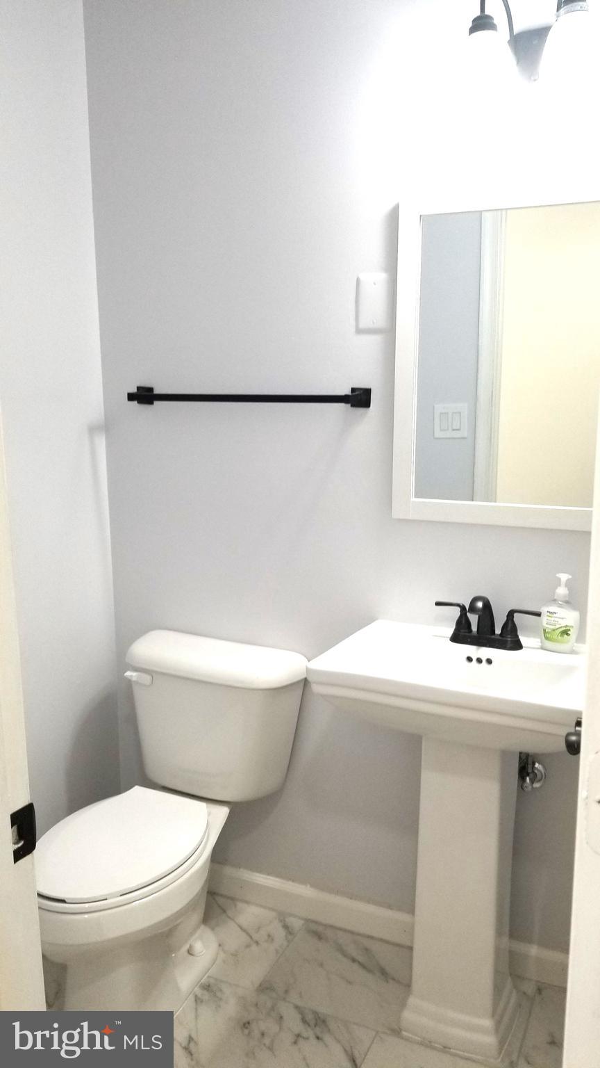 902 Spring Knoll Drive Herndon, VA 20170 - Photo 21 of 43