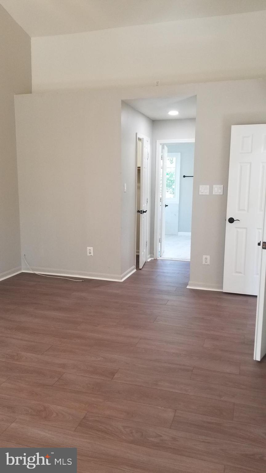 902 Spring Knoll Drive Herndon, VA 20170 - Photo 25 of 43