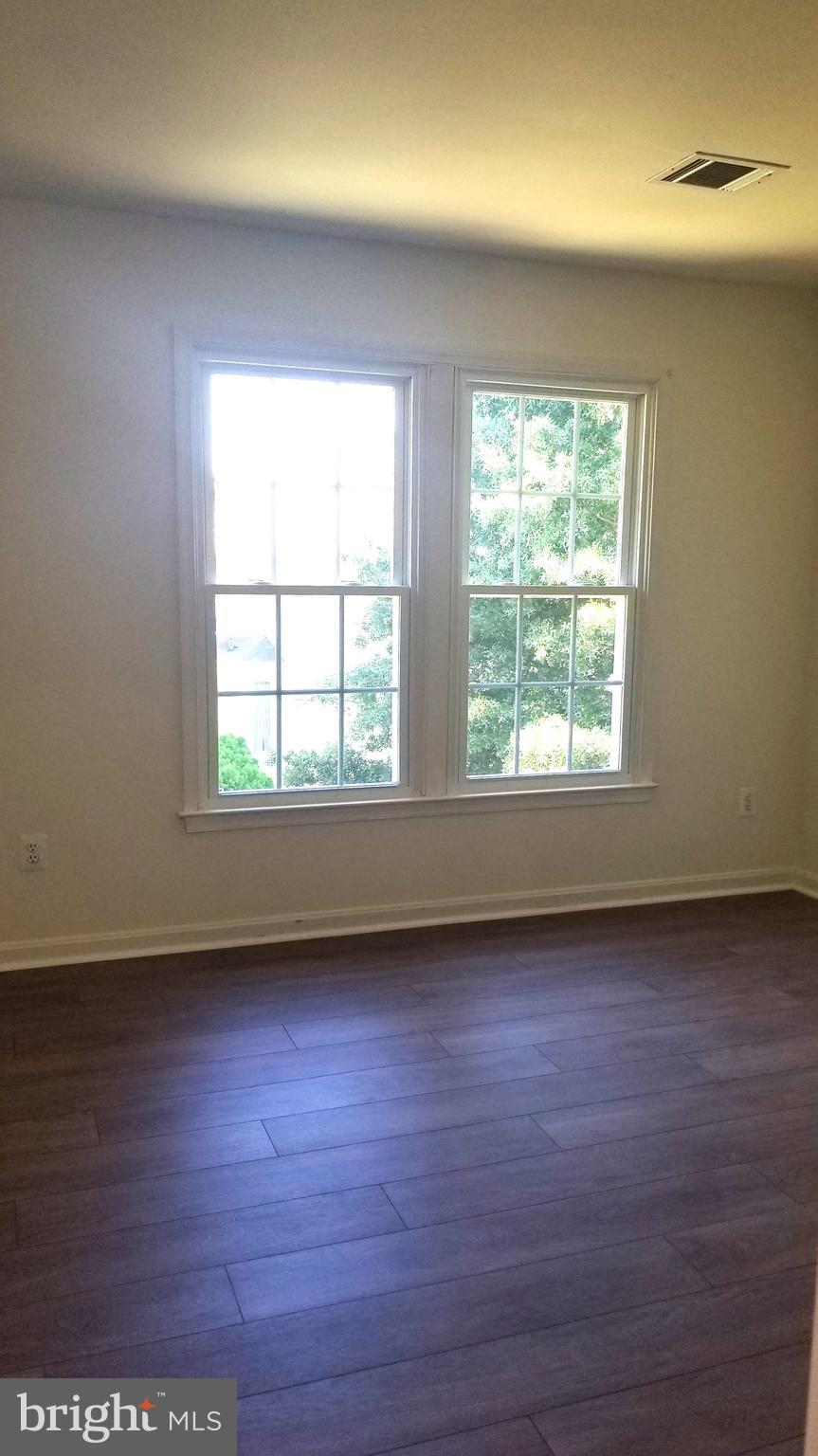 902 Spring Knoll Drive Herndon, VA 20170 - Photo 31 of 43