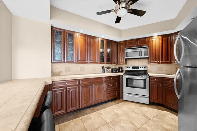 $2,000 | 3700 Galt Ocean Drive, Unit 409, Fort Lauderdale, FL 33308