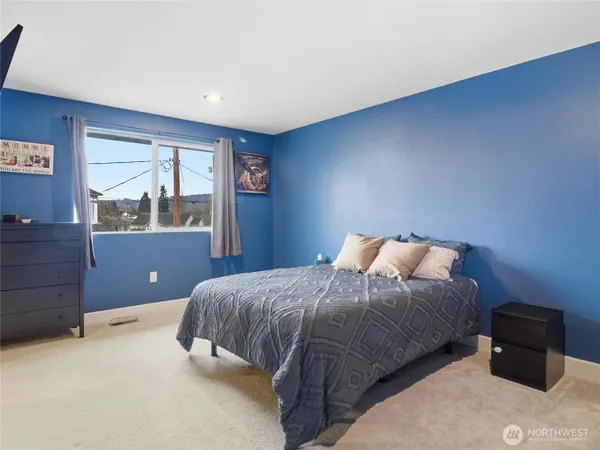 $515,000 | 411 Hardefeldt Street Southeast, Orting, WA 98360