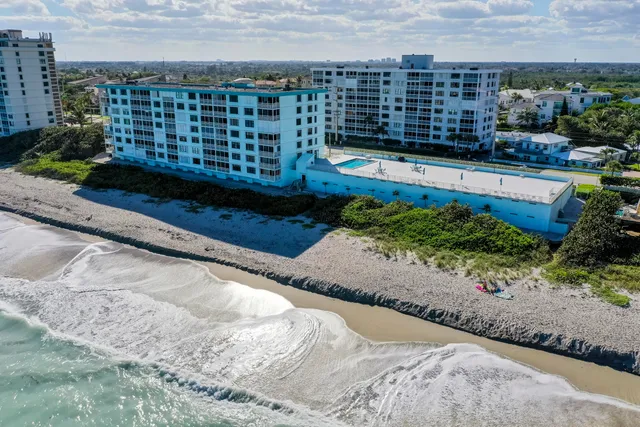 $1,300,000 | 900 Ocean Drive, Unit 501, Juno Beach, FL 33408