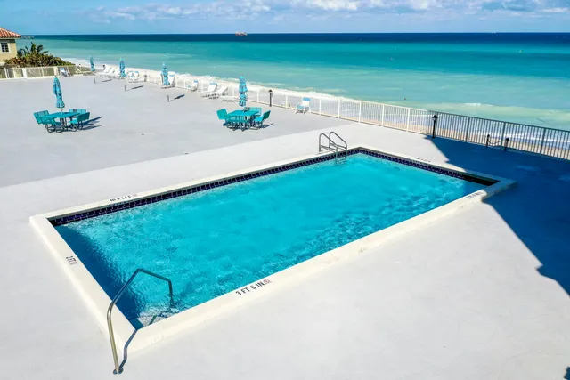 a view of yard with ocean view