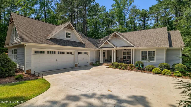 $815,000 | 101 Stoneykirk Drive, Pinehurst, NC 28374