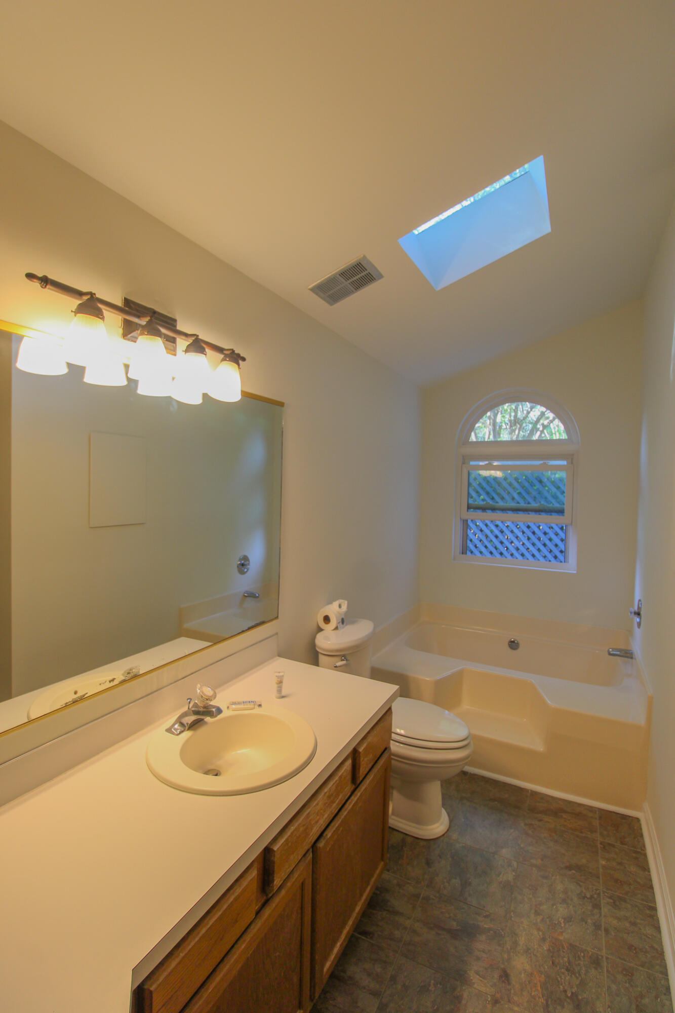 1240 Llewellyn Road Mount Pleasant, SC 29464 - Photo 9 of 23 51521EAB-25C7-4BB8-BE04-4AB3AEBE3606