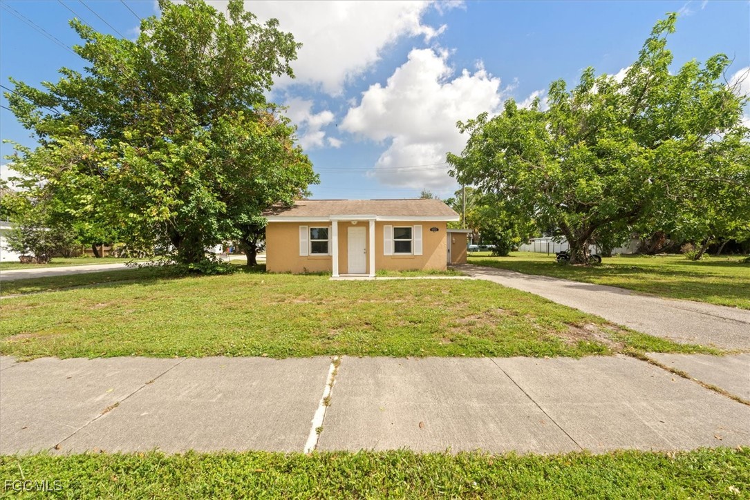 1905 Oakley Avenue, Unit A AND B Fort Myers, FL 33901 - Photo 2 of 30 a front view of house with yard